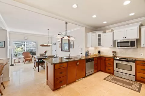 2387 Hoohu Rd #H214, Koloa, HI 96756