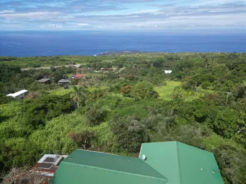 Alaula Road, Captain Cook, HI 96750