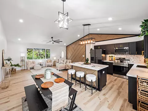 11-3120 Anuhea St, Volcano, HI 96785
