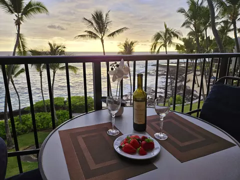 75-6106 Alii Dr #302, Kailua Kona, HI 96740