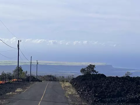 12 Marlin Blvd, Ocean View, HI 96737