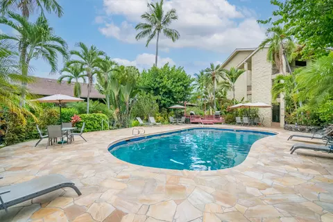 75-5681 Kuakini Hwy #213, Kailua Kona, HI 96740