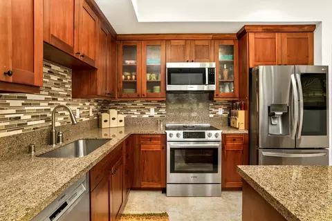 2611 Kiahuna Plantation Dr #10J, Koloa, HI 96756