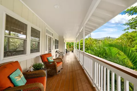 1111 Waipouli Rd, Kapaa, HI 96746