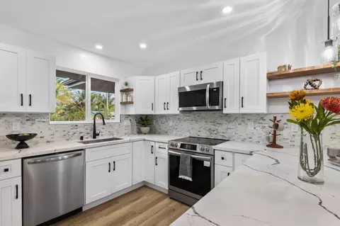 15-2064 22nd Ave, Keaau, HI 96749