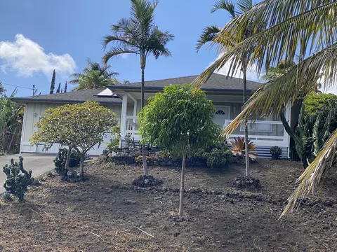 94-1683 Wakea Ave, Naalehu, HI 96772
