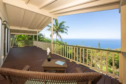 87-3219 Boki Rd, Captain Cook, HI 96704