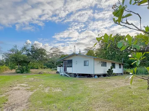 15-1698 19th Ave, Keaau, HI 96749