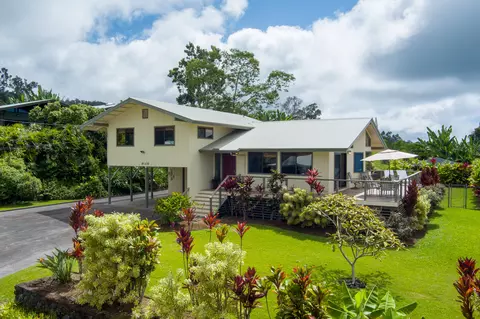 81-1176 Konawaena School Rd, Kealakekua, HI 96750