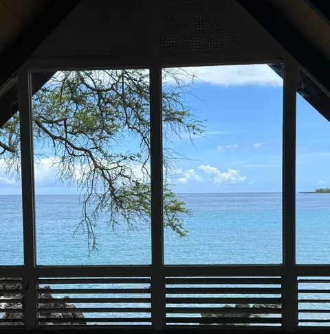 82-6033 Manini Beach Rd, Captain Cook, HI 96704