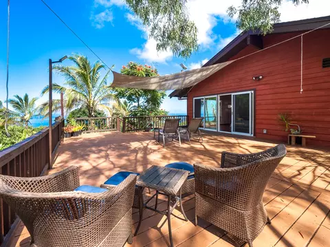 88-1595 Ulua Dr, Captain Cook, HI 96704