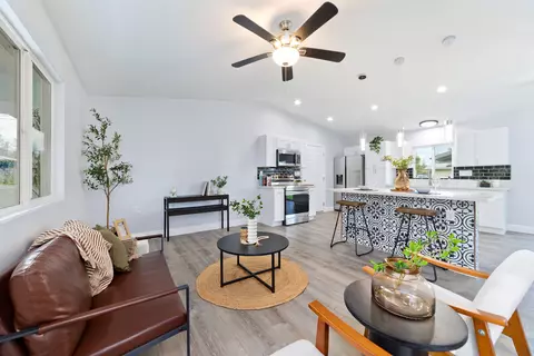 16-2099 Hibiscus Dr, Pahoa, HI 96778