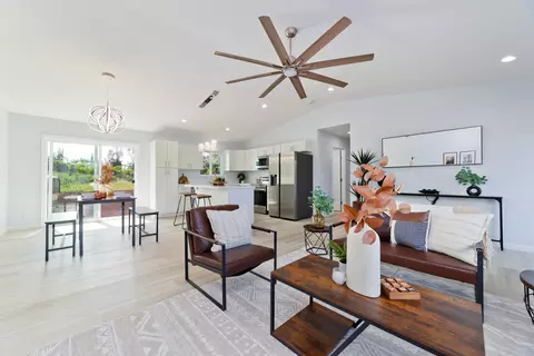 15-1474 12th Ave, Keaau, HI 96749