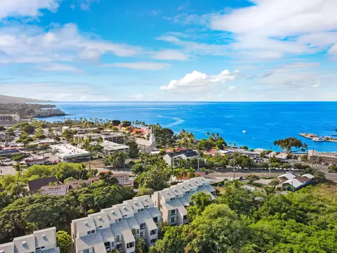 75-5669 Kuakini Hwy #1203, Kailua Kona, HI 96740