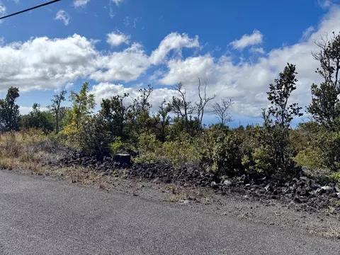 Plumeria Ln, Ocean View, HI 96737