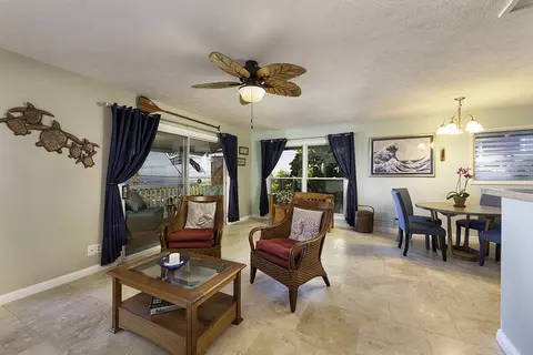 77-6465 Pualani St, Kailua Kona, HI 96740