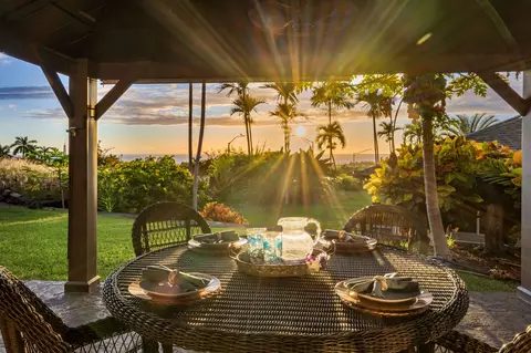 75-206 Malulani Dr, Kailua Kona, HI 96740