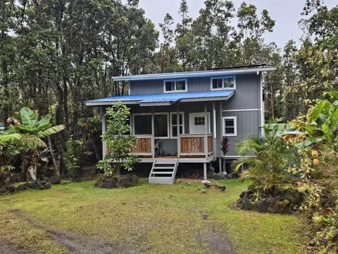 11-3272 A Mokuna St, Volcano, HI 96785