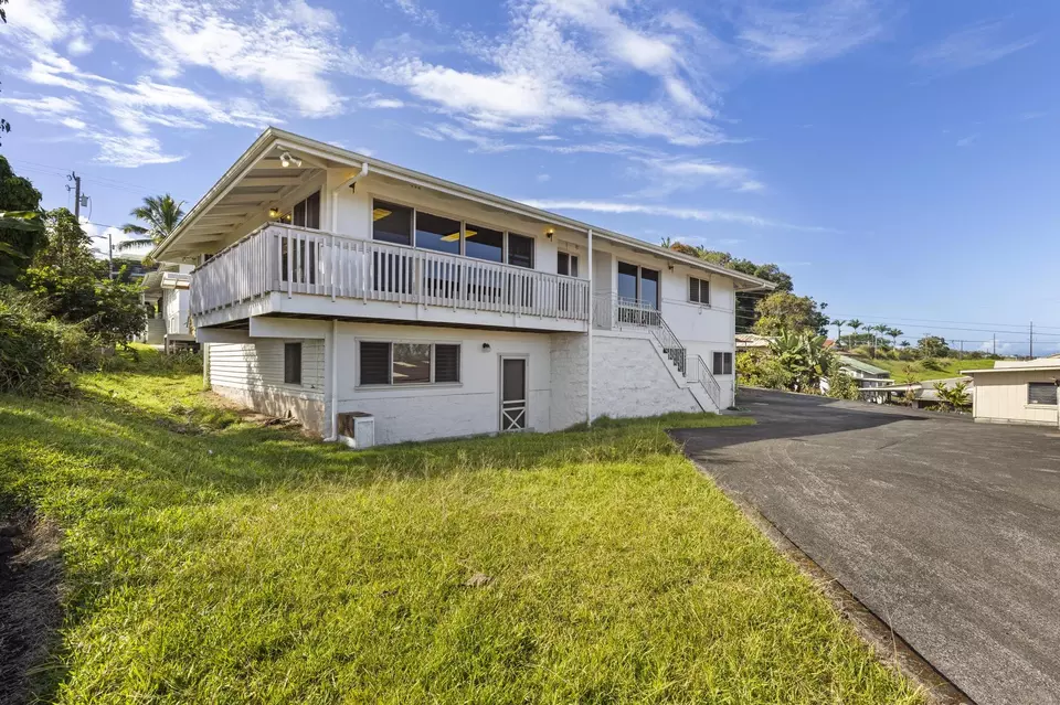 Exterior - 744 Wainaku St # -A, Hilo, HI 96720 photo 3 of 4