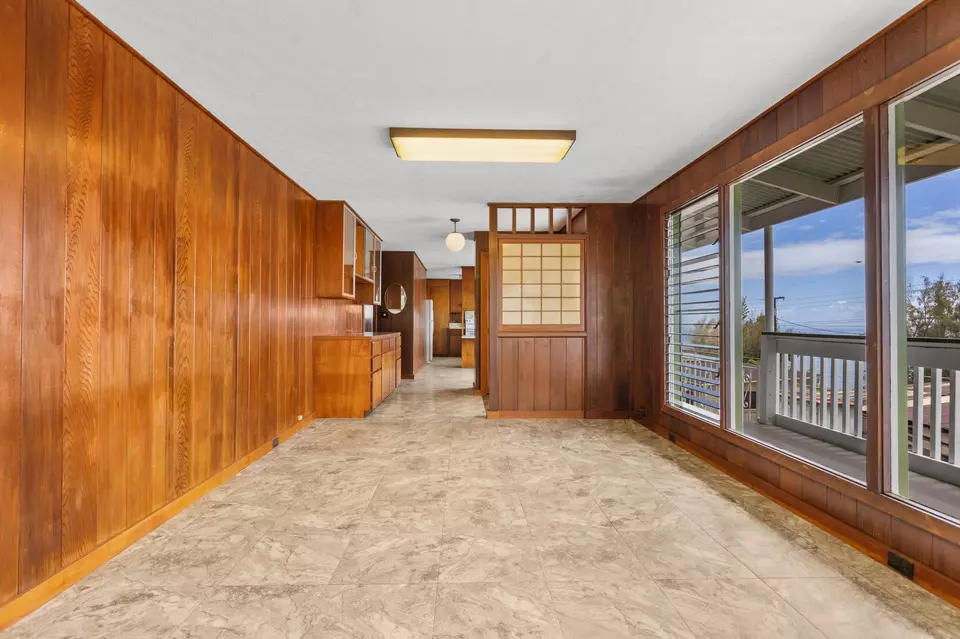 Living - 744 Wainaku St # -A, Hilo, HI 96720 photo 1 of 3