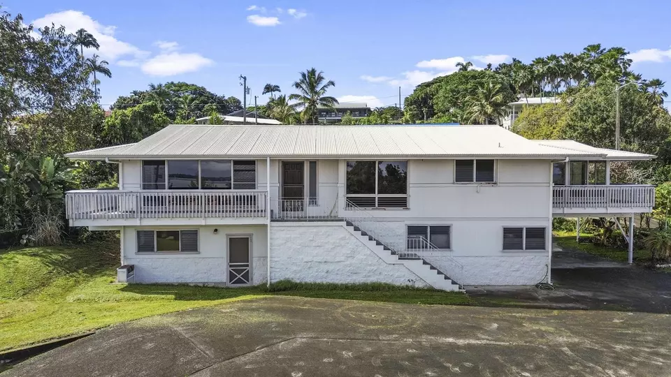 Exterior - 744 Wainaku St # -A, Hilo, HI 96720 photo 4 of 4