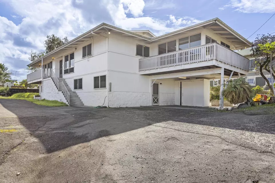 Exterior - 744 Wainaku St # -A, Hilo, HI 96720 photo 2 of 4