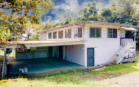 17-251 Volcano Rd, Keaau, HI 96749