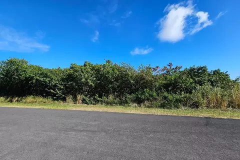 Kaulua Cir, Naalehu, HI 96772