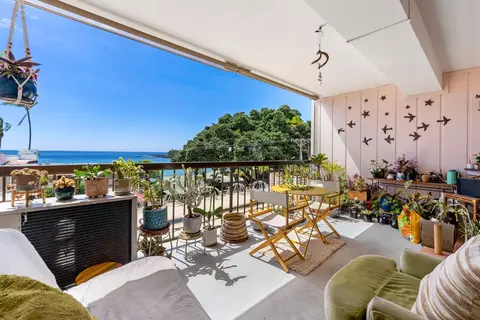 75-5719 Kona Plz #302, Kailua Kona, HI 96740