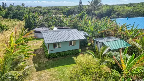 94-6311 Pele St, Naalehu, HI 96772