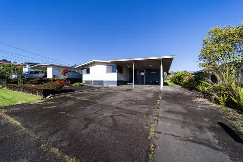 72 Pakalana St, Hilo, HI 96720