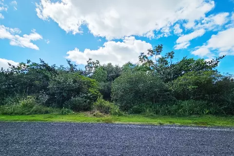 42 Nd Ave, Keaau, HI 96749