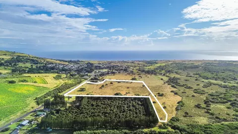 Undisclosed, Naalehu, HI 96772