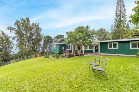44-3110 Kalopa Mauka Rd, Honokaa, HI 96727