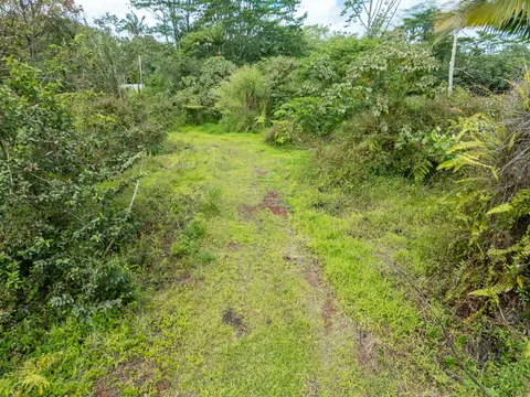 Kumakahi St, Pahoa, HI 96778
