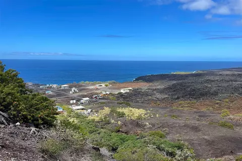 Pikake Ave, Captain Cook, HI 96704