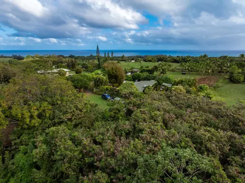 7549 Koolau Rd # -A, Kilauea, HI 96754