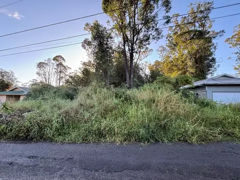 Hohiu St, Volcano, HI 96785