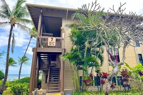 4460 Nehe Rd #323, Lihue, HI 96766