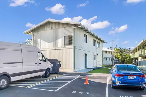 485 Waianuenue Ave #218, Hilo, HI 96720