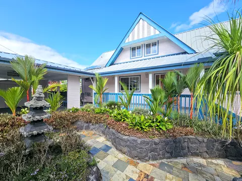 726 Waianuenue Ave # -A, Hilo, HI 96720