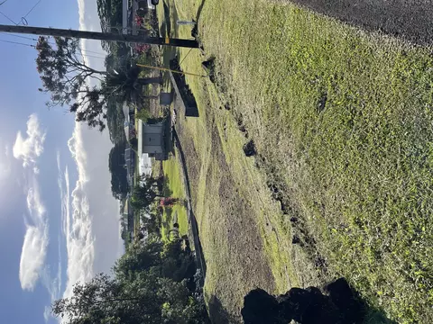 435 Kaumana Dr, Hilo, HI 96720