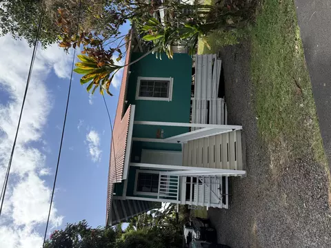 27-205 C Rd, Papaikou, HI 96781