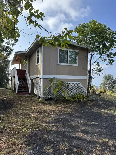 92-2028 Palm Pkwy, Ocean View, HI 96737
