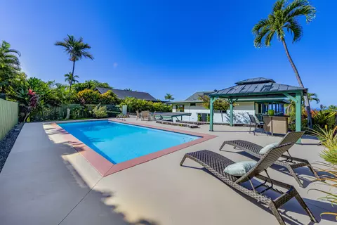 77-298 Wikolia St, Kailua Kona, HI 96740