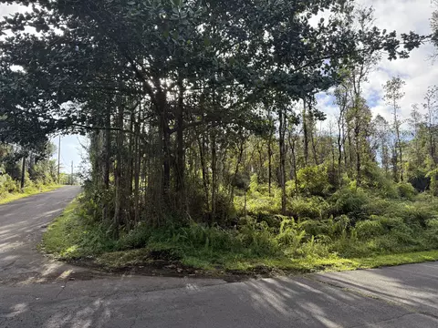 Maui Rd, Pahoa, HI 96778