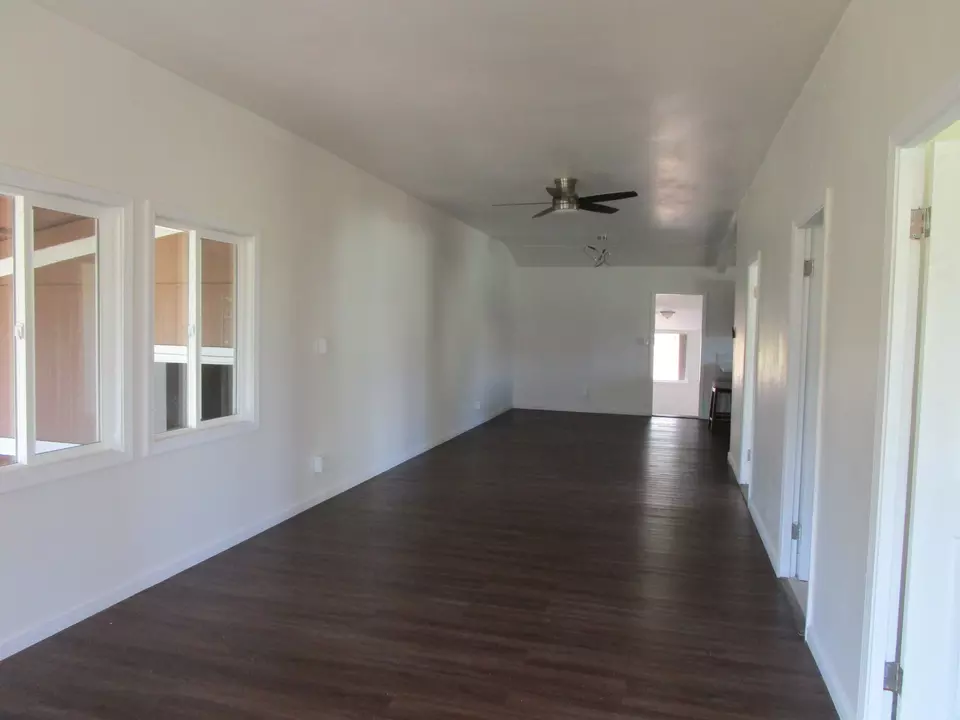Living - 2114 Kaumana Dr, Hilo, HI 96720 photo 1 of 2