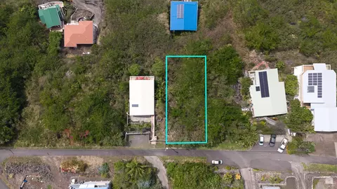 Ea Rd, Captain Cook, HI 96704