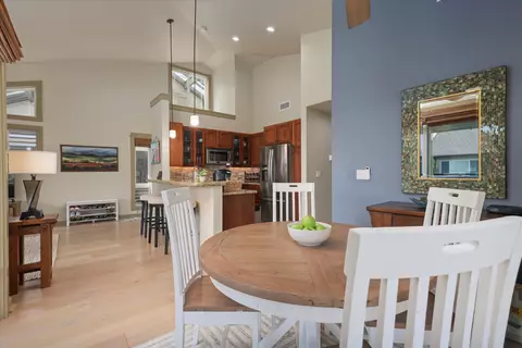 75-6025 Alii Dr #O202, Kailua Kona, HI 96740