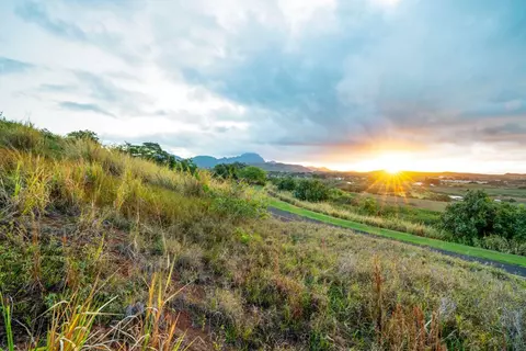 Ka Ho`oku`i Place, Koloa, HI 96756